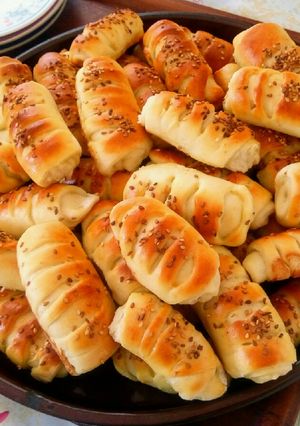 صورة لوصفة معجنات بالجبنه والزعتر