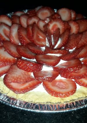 Una foto de Mini tarta de frutillas con chantilly