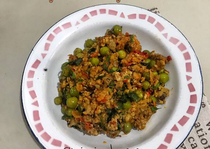 Standar Cara mudah membuat Tumis Oncom KW (Bungkil Kacang Tanah)  sedap