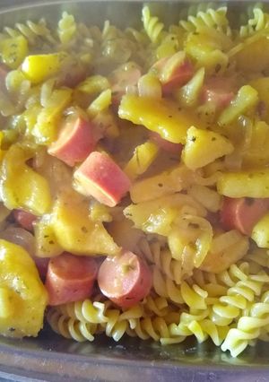 Una foto de Almuerzo sencillo con mucho sabor 😋