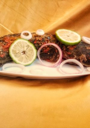 A picture of Roasted catfish.