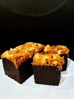 Foto resep Keto Fudgy Peanut Butter Brownies #ketopad