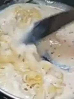 হোয়াইট সস পাস্তা (white sauce pasta recipe in Bengali) রেসিপির প্রধান ছবি