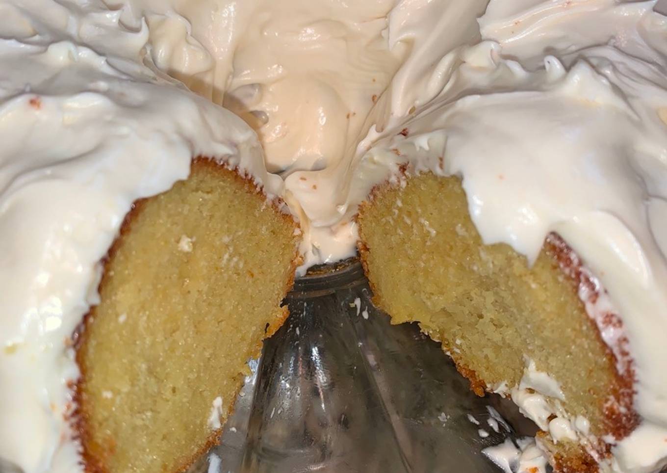 Lemon Cake with Lemon Zest Cream Cheese Icing