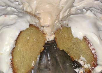 How to Make Delicious Lemon Cake with Lemon Zest Cream Cheese Icing