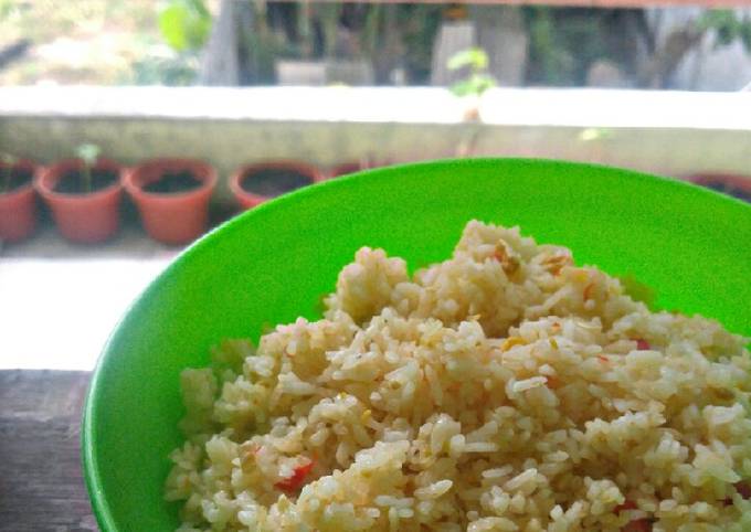 Cara membuat Nasi goreng terasi sederhana