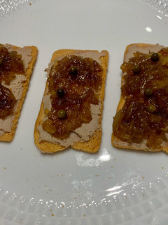 Una foto de Canapés de foie