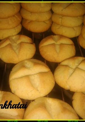 A picture of Naankhatai.