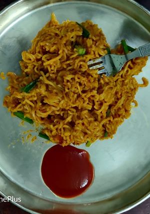 A picture of Makhni Maggi.