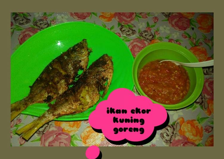 Ikan ekor kuning goreng + sambal tomat ala akuu😉