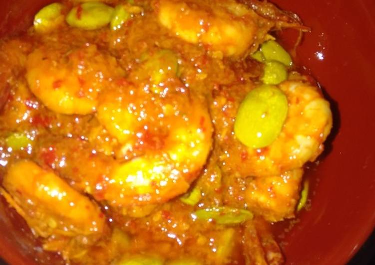 Langkah Mudah untuk Menyiapkan Sambel asam udang petai yang Enak Banget