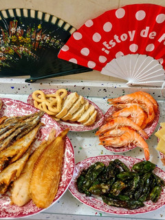 Una foto de Aperitivos de Feria De Abril de Sevilla (noche del pescaito)