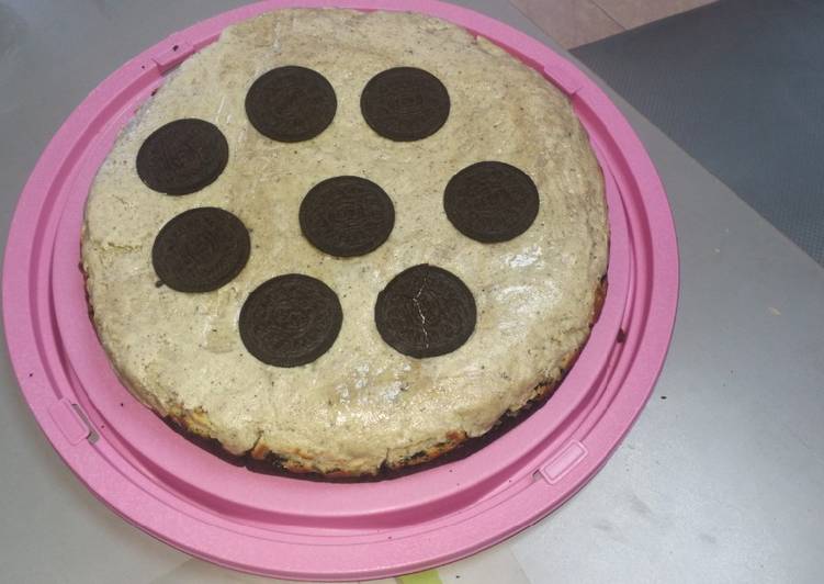 Choco cake de oreo, trufa y chocolate blanco