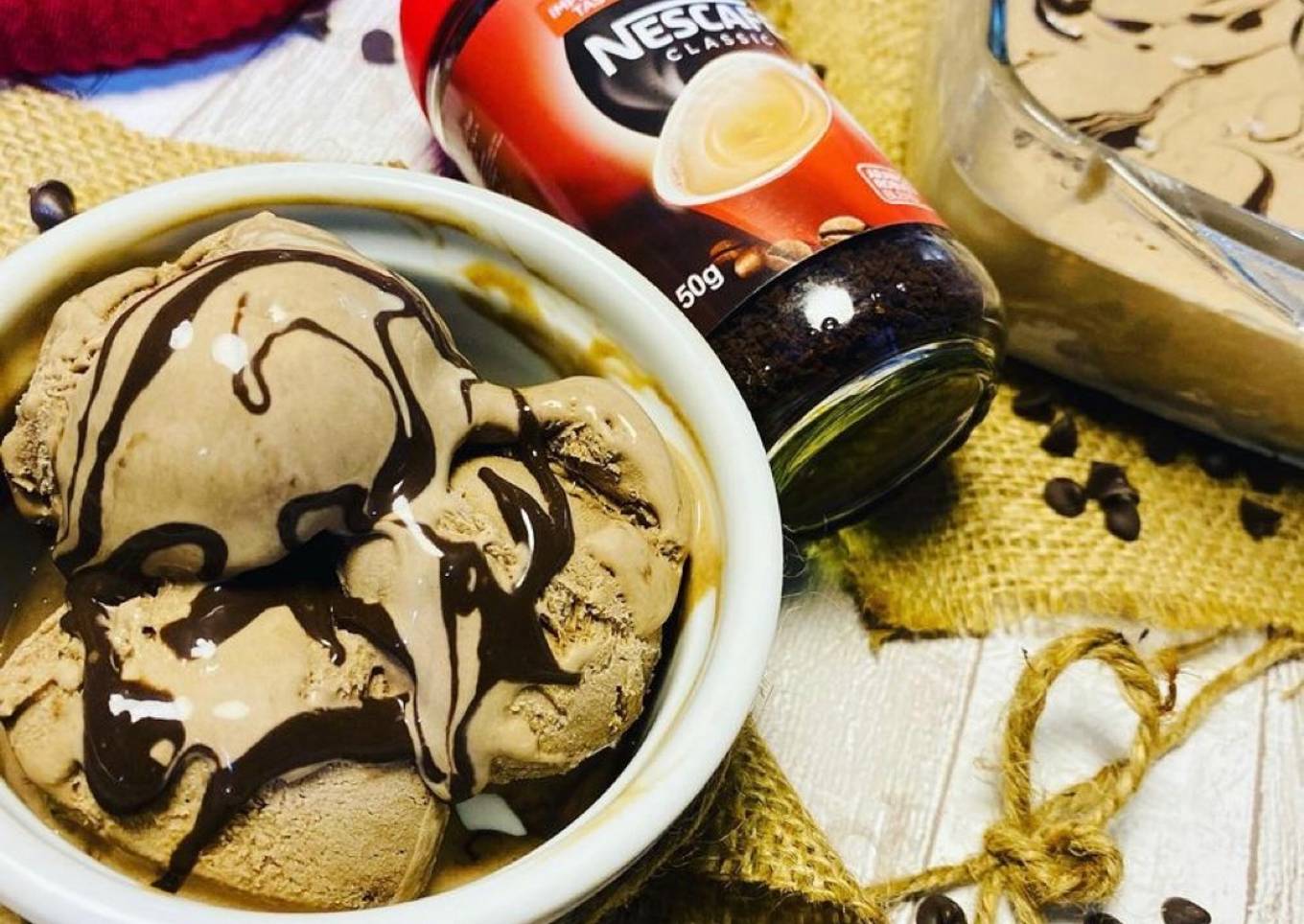 Mocha fudge ice cream