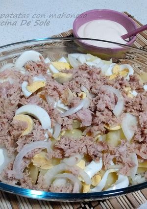 Una foto de Ensalada de patatas con mahonesa