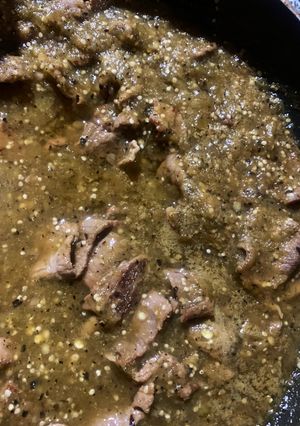 Una foto de Cecina en salsa verde