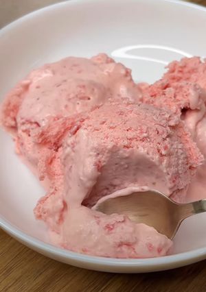 Eper fagyi recept fotója