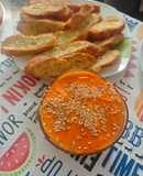 Hummus de pimientos y queso feta