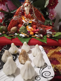 A picture of Steam modak(Ukdiche Modak).