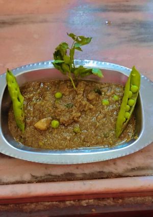 निमोना मटर (nimona maatr recipe in Hindi) रेसिपी मुख्य फोटो