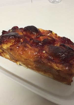 Una foto de Budín de mantecadas y bollos de leche