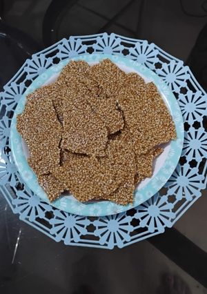 A picture of Quinoa Til Chikki.