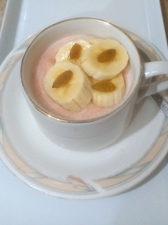 A picture of Sooji ki kheer sugar free, with rose flavour 🌹.