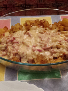 Una foto de Patatas a la carbonara