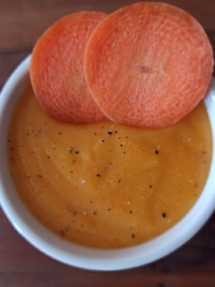 Una foto de Dip vegano de zanahoria