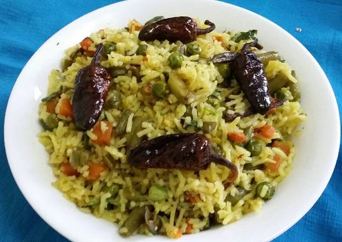 Khichdi Fried Rice..#healthyjunior