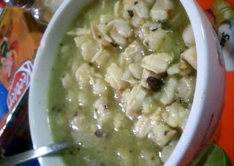 Recipe of Homemade green posole. posole verde