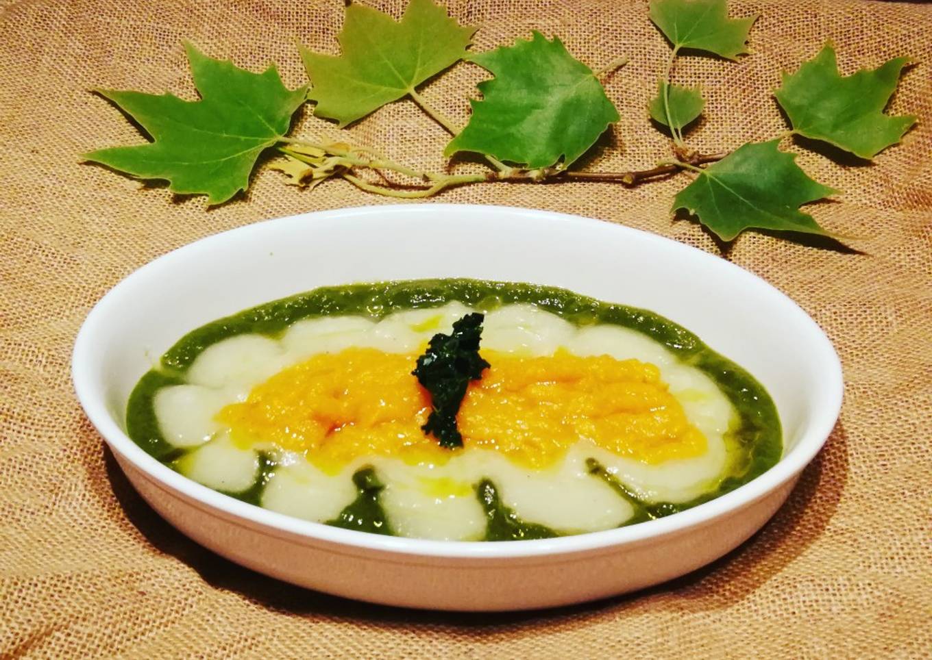 Crema de col kale con puré de calabaza y patata sin sofrito