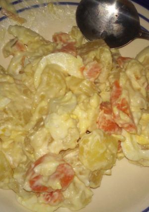 Una foto de Ensalada rusa a la dominicana