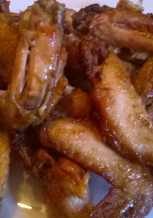 Una foto de Alitas de pollo al limón y a las finas hierbas 