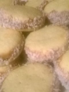 Una foto de Alfajorcitos de Maicena!!!!