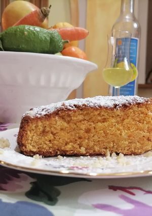 A picture of Carrot and Almond Cake with Lemon Aroma.
