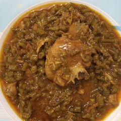 پھلیاں گوشت(لوبیہ کی پھلیاں) A picture of پھلیاں گوشت(لوبیہ کی پھلیاں).