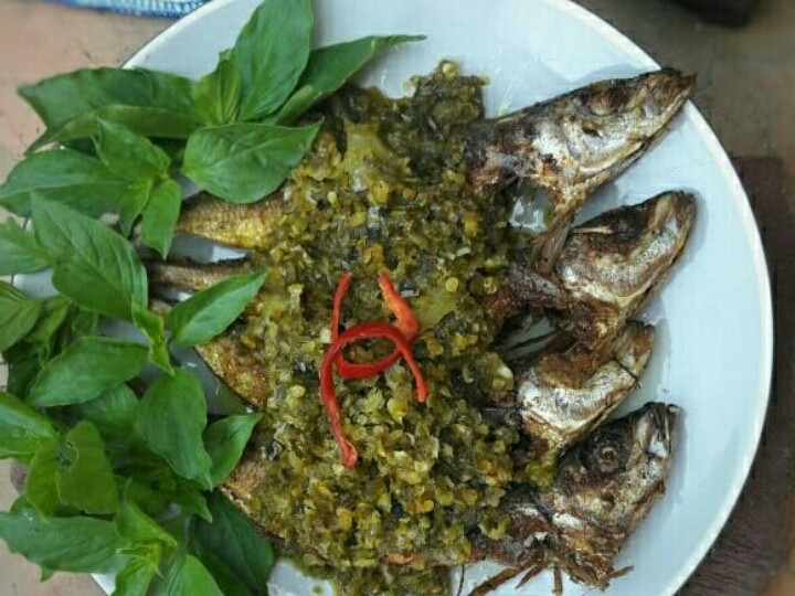 Resep Kembung siram sambal ijo🐟 Anti Gagal