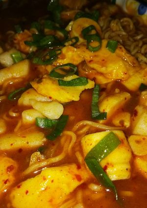 Foto resep Tteokbokki x Mie Gaga (Challenge masak gak lebih dari 20ribu)