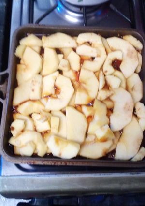 Una foto de Tarta invertida de manzana en la flip