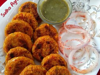 बेक्ड ओटस वेजिस टिक्का