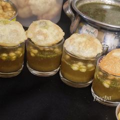 Panipuri Shots (Gupchup Golgappe) A picture of Panipuri Shots (Gupchup Golgappe).