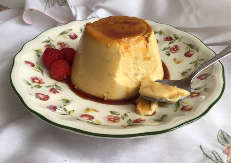 Flan de turrón