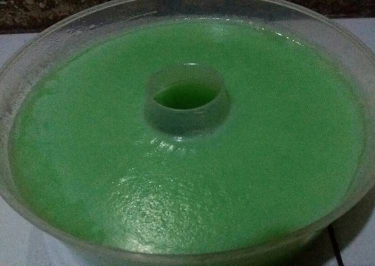 Puding hijau simple