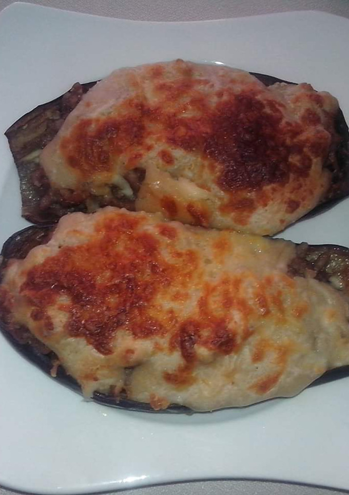 Una foto de Berenjena rellena