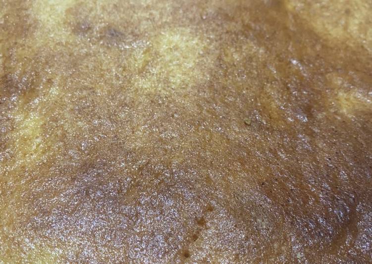 Bolo de fubá com goiabada