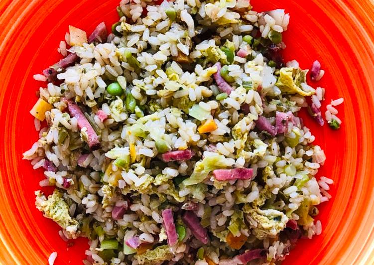 Riso integrale alla cantonese