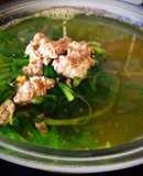 Canh cua - rau muống