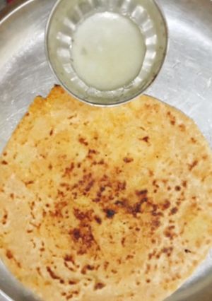 आलू का पराठा (aloo ka paratha recipe in Hindi) रेसिपी मुख्य फोटो