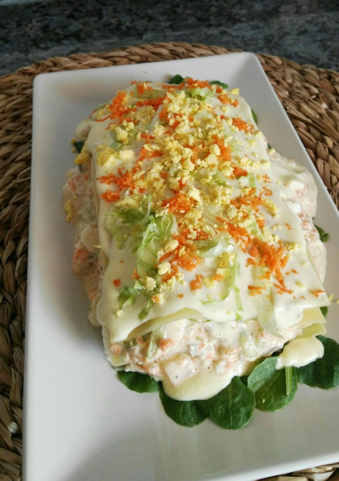 Una foto de Lasaña fría vegetal con mayonesa de mango